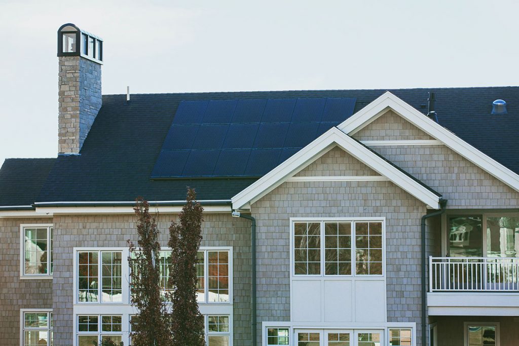 panneaus-solaires-maison