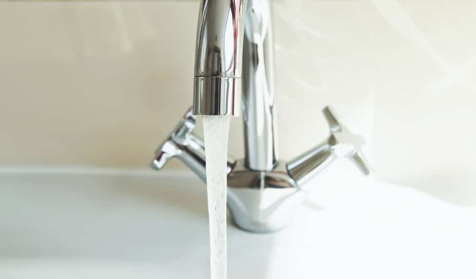 faucet-in-bathroom-with-running-water-tap-it-pours-water-save-and-protect-environment-ecology-waste_t20_xGXr9z