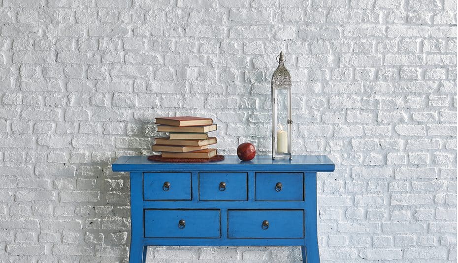 meuble d'entrée en bois peint en bleu