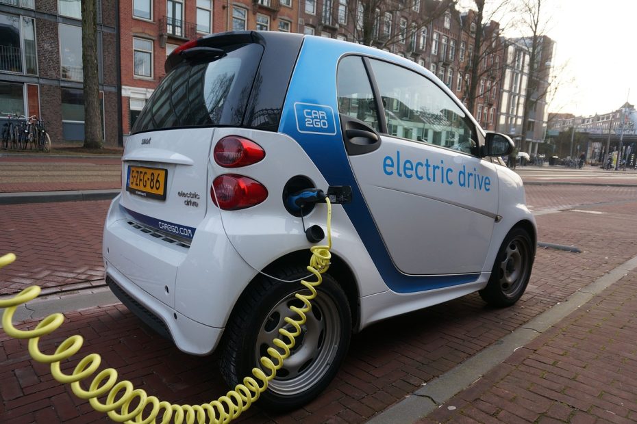 le bon moment pour investir dans les véhicules électriques