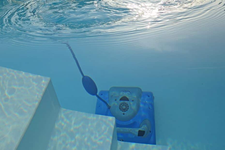 Comment bien choisir son robot de piscine sans fil