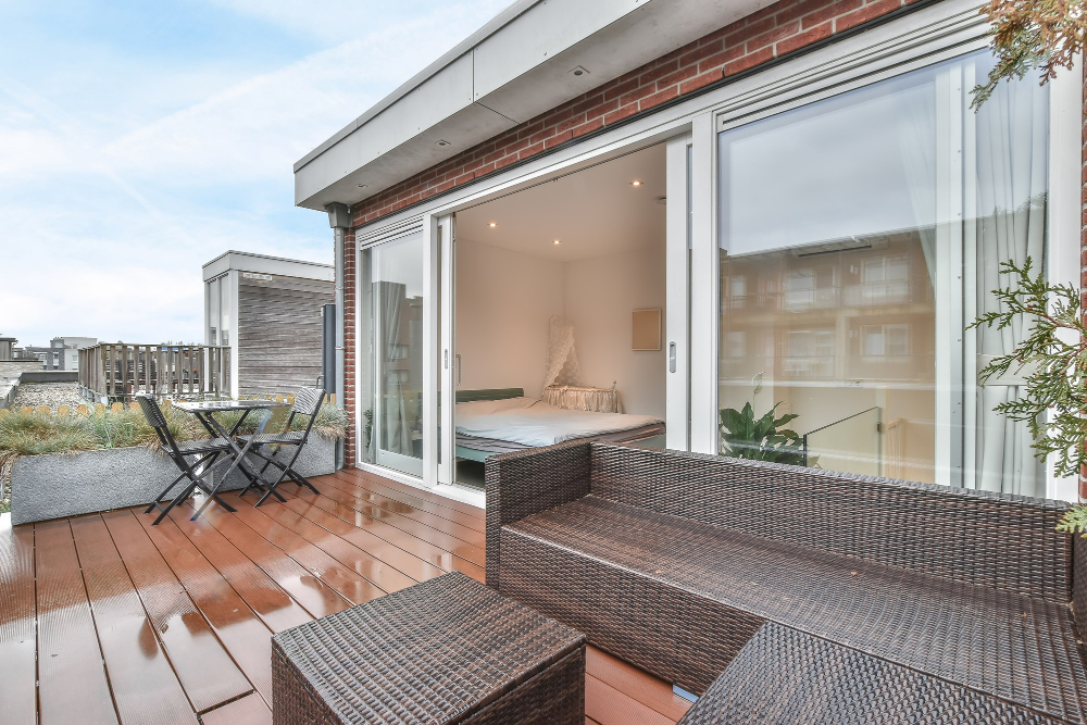 Lambourde composite, aluminium ou bois